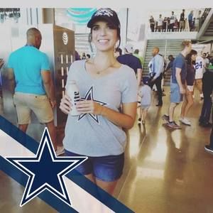 Meet your Posher, Jenn