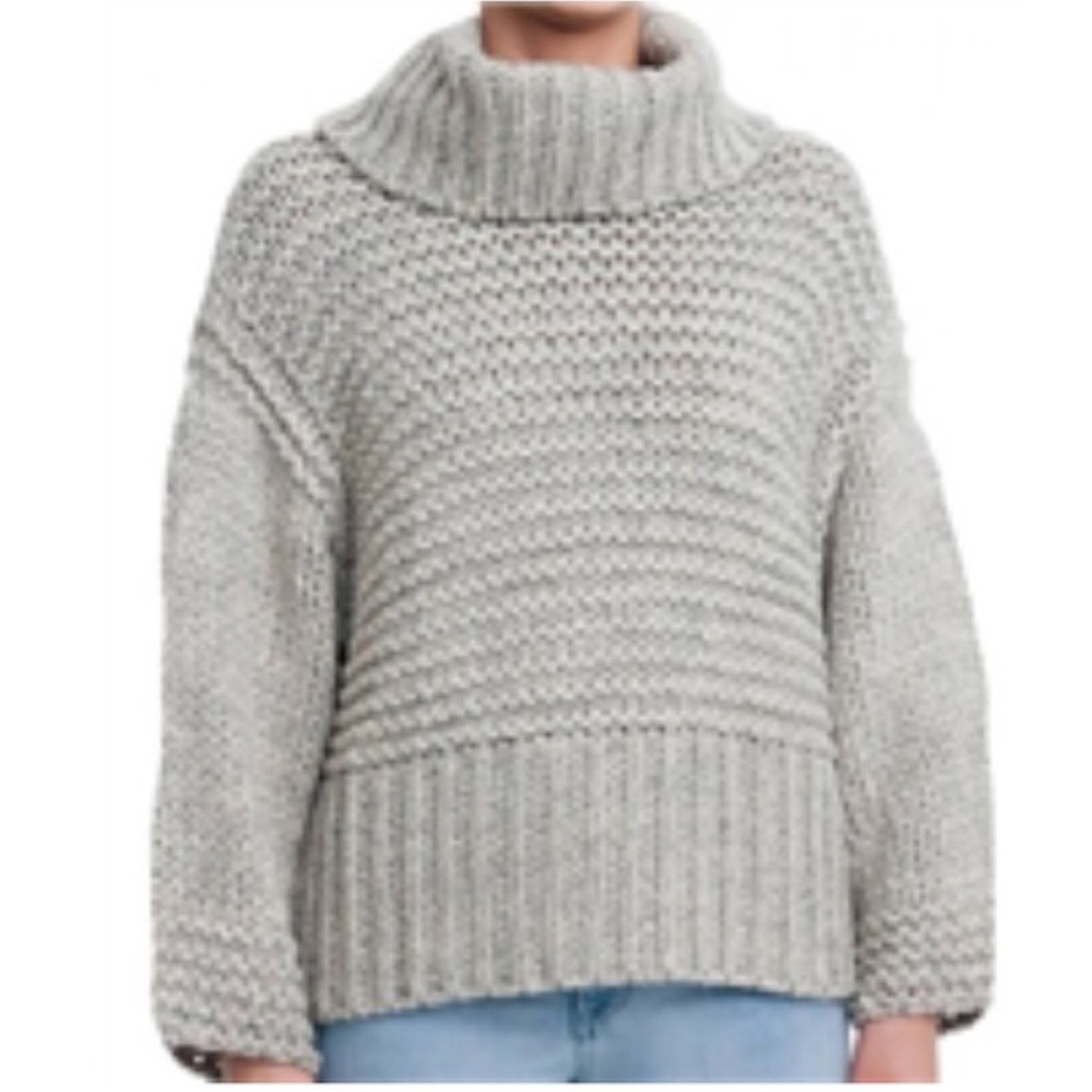 COWL NECK CHUNKY KNIT SWEATER