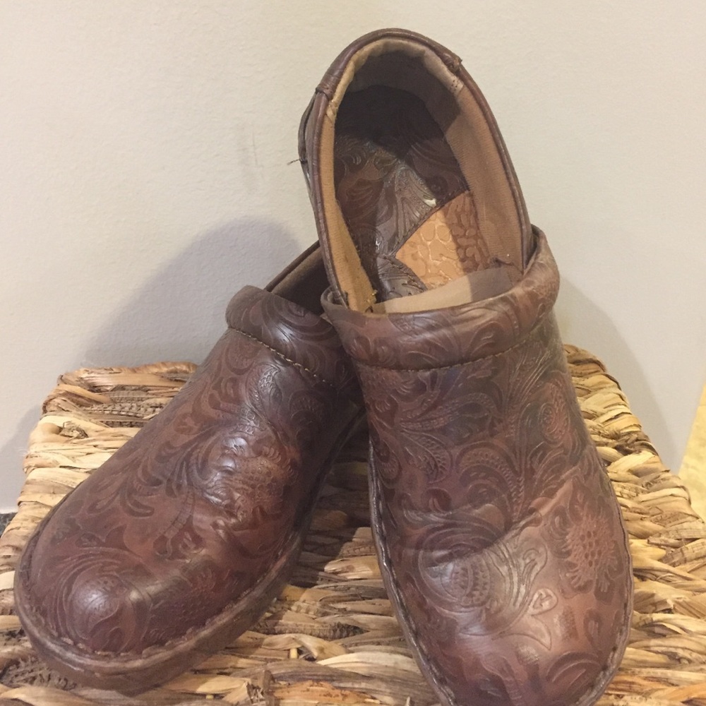 Born clogs