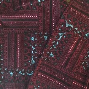 LuLaRoe OS Leggings NWOT. SOLD
