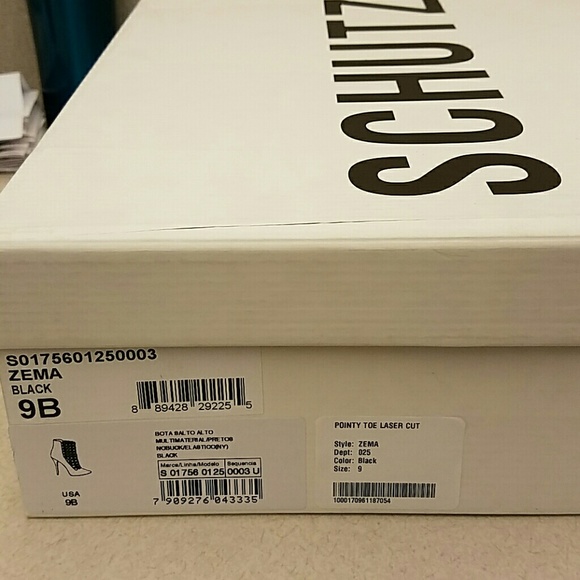 Schutz Zema Laser cut suede booties - Picture 4 of 4