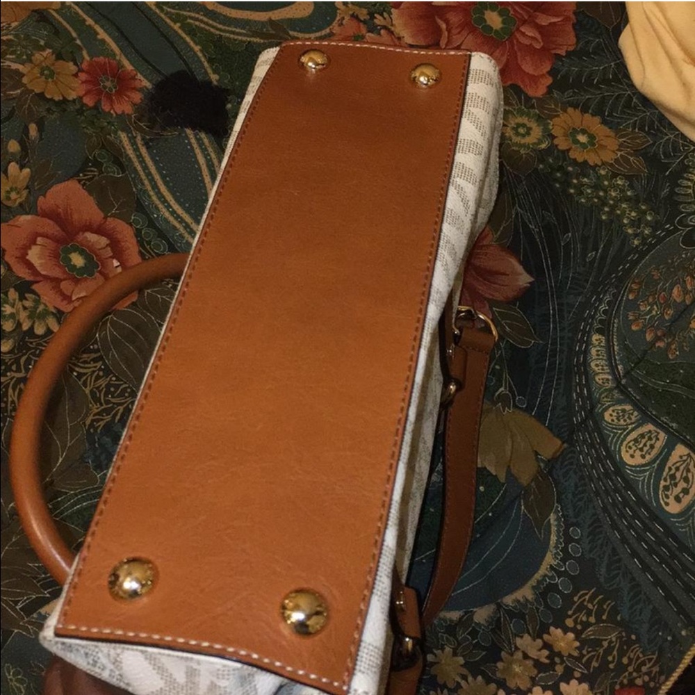 Bag - Picture 3 of 4