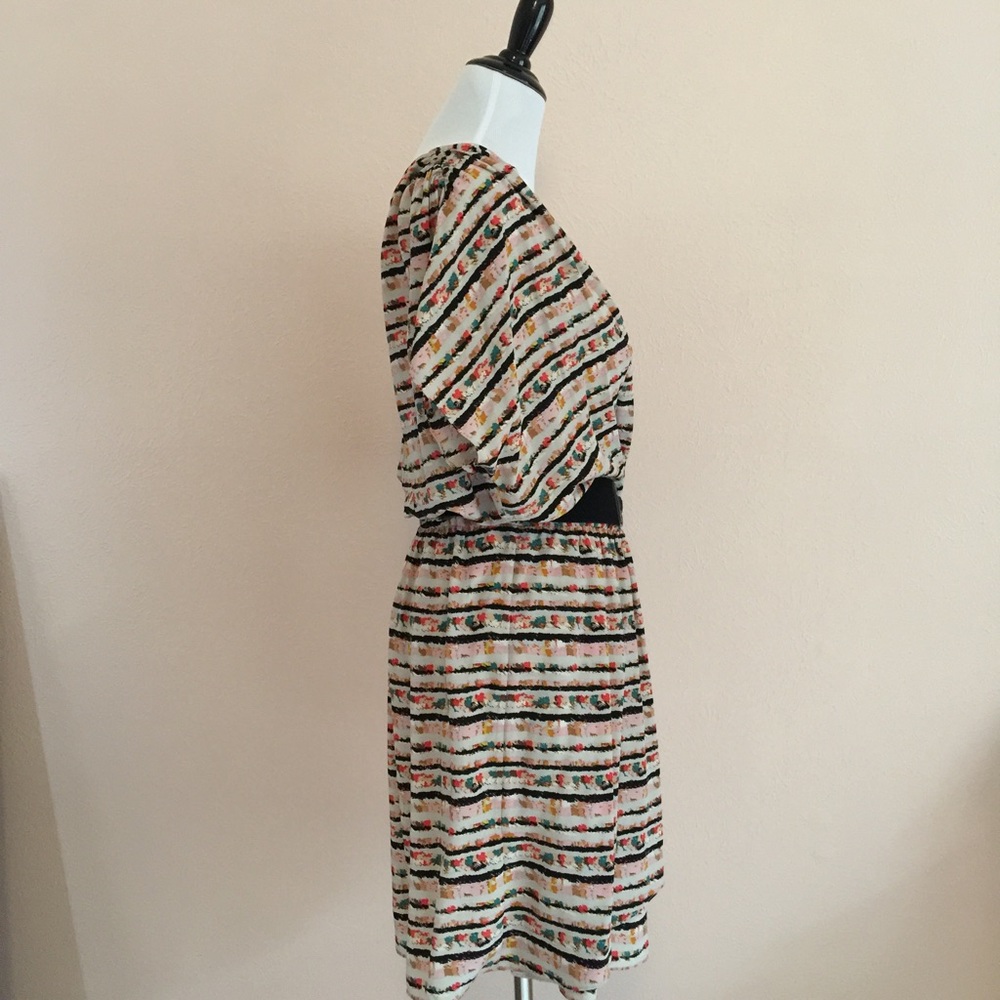 BCBGMaxAzria short sleeve dress, M, multi color - Picture 4 of 4