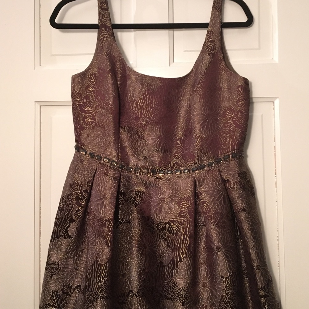 Carmen Marc Valvo sz 6 floral gold cocktail dress