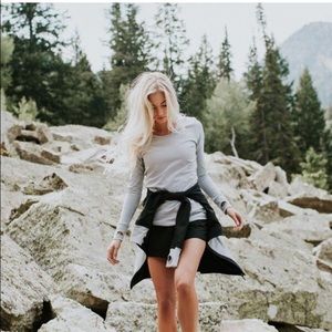 Albion fit go long sweet stripe crew