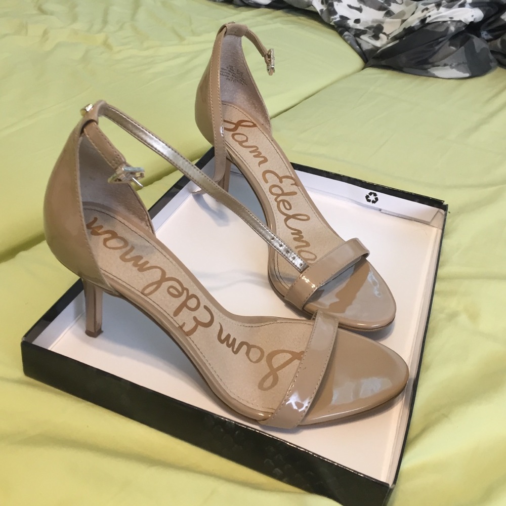 Sam Edelman Patent Nude 3in heels