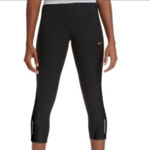 Nike Cropped Leggings (Running)