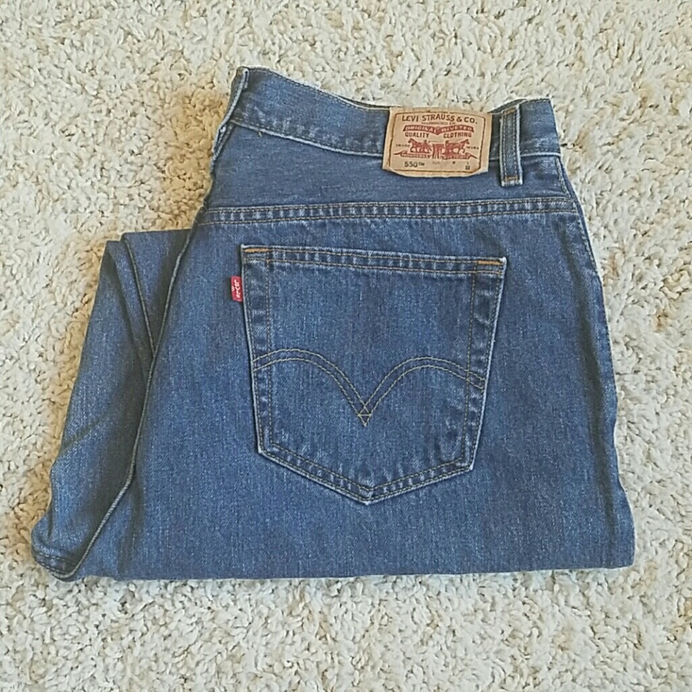 Levi's Classic Relaxed Jeans💙