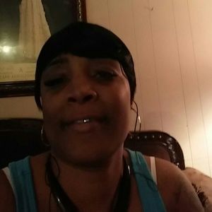 Meet your Posher, Sabrina