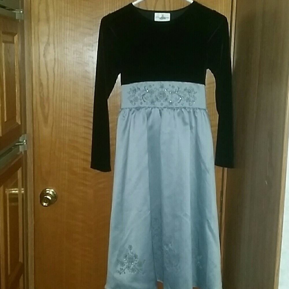Beautiful Rare Editions party dress sz 14