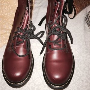 doc Marten combat boots 8 1/2