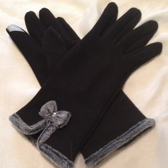 Simply Precious Touch Gloves - Picture 2 of 2