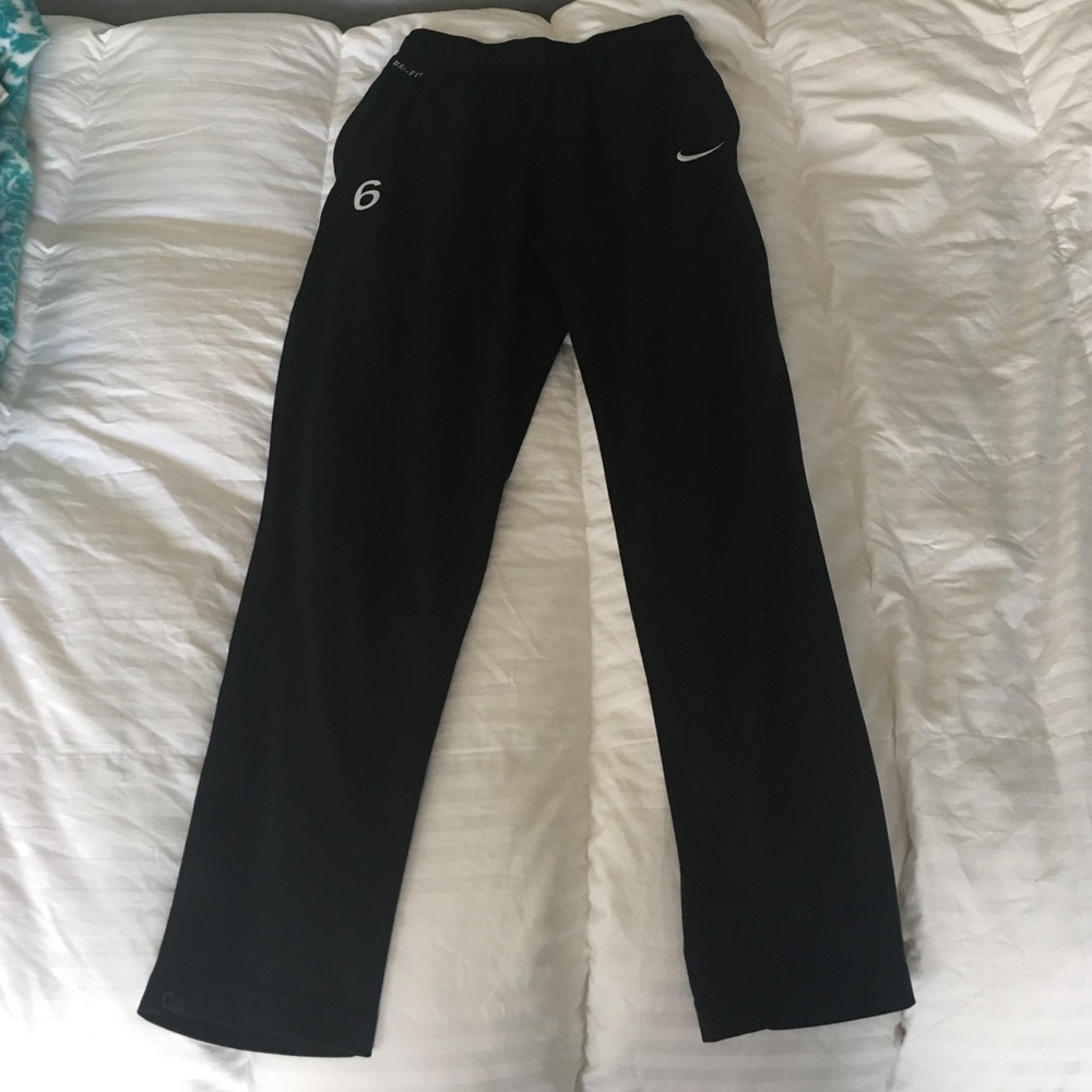 Nike Dri-fit sweatpants
