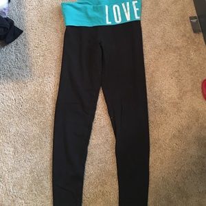 VS pink yoga leggings