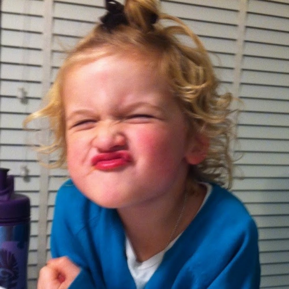 Meet your Posher, Courtney