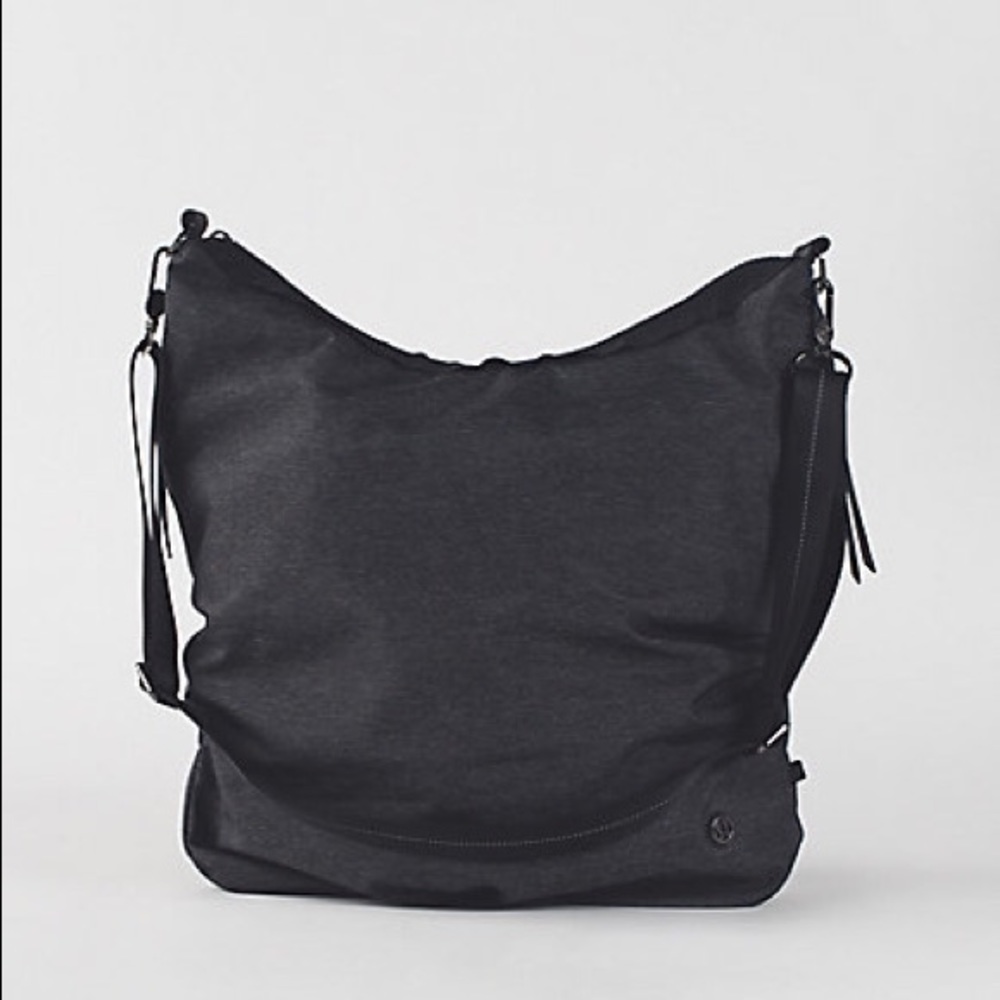 Lululemon Go-Go-Go Tote. EUC, but like new!