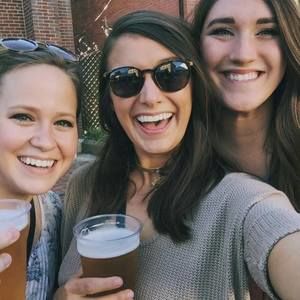 Meet your Posher, Cali