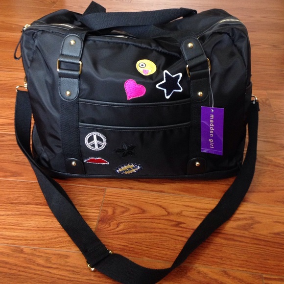 madden girl duffle bag