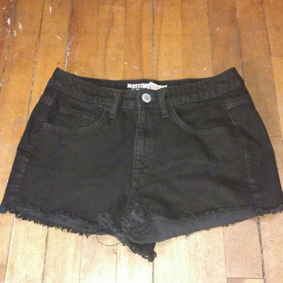 Black Shorts - Picture 1 of 1