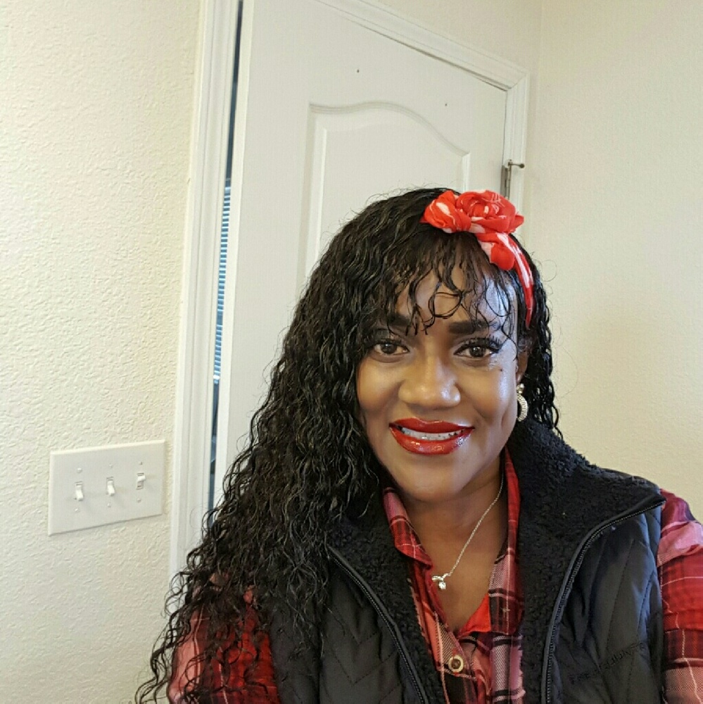 Meet your Posher, Tamera