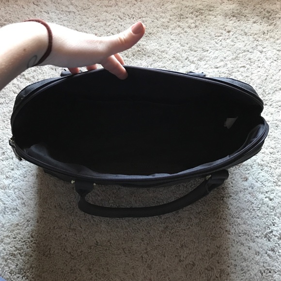 Merona Purse - Picture 3 of 4