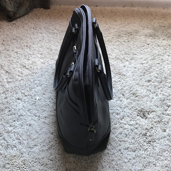 Merona Purse - Picture 4 of 4