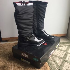 NEW Totes Black Waterproof Winter Boots
