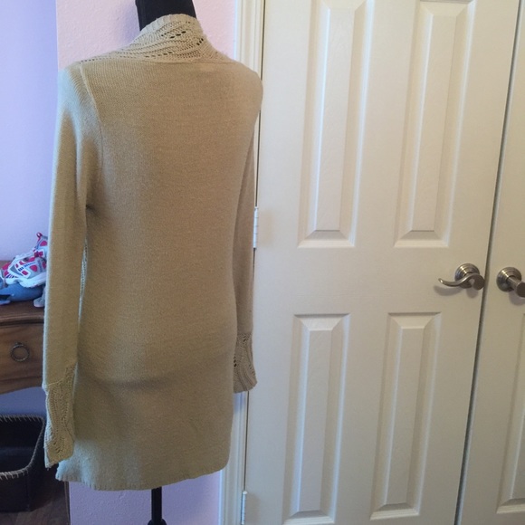 Ladies Sweater Sz Large - Picture 3 of 3