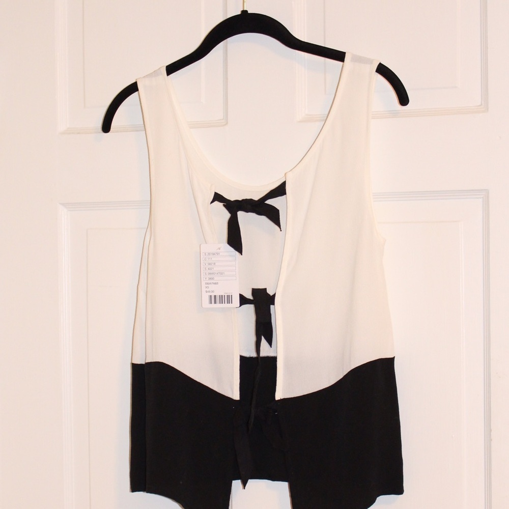 Black and white top