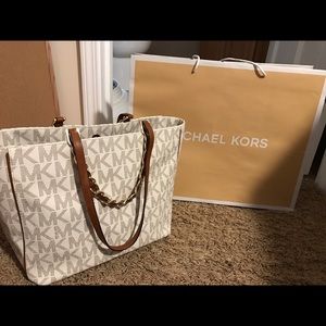 Authentic Michael Kohrs Tote