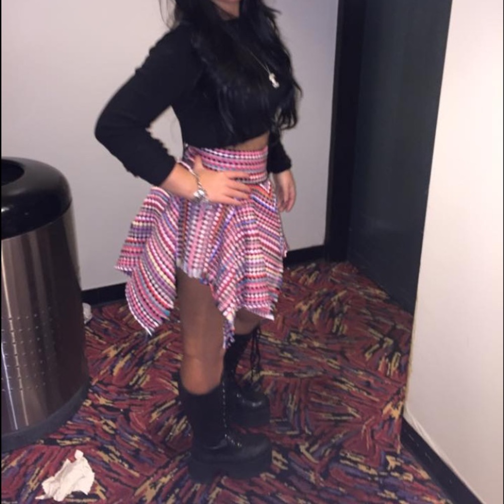 Pattern skirt - Picture 2 of 2