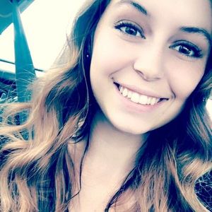 Meet your Posher, Brandi