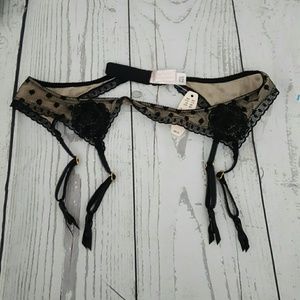 NWT Victorias Secret Nude & Black Garter Belt