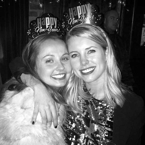 Meet your Posher, Tandra - Picture 1 of 1