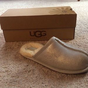 Ugg slippers