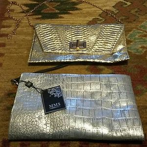 LOT OF HANDBAGS/CLUTCHES SILVER AND GOLD