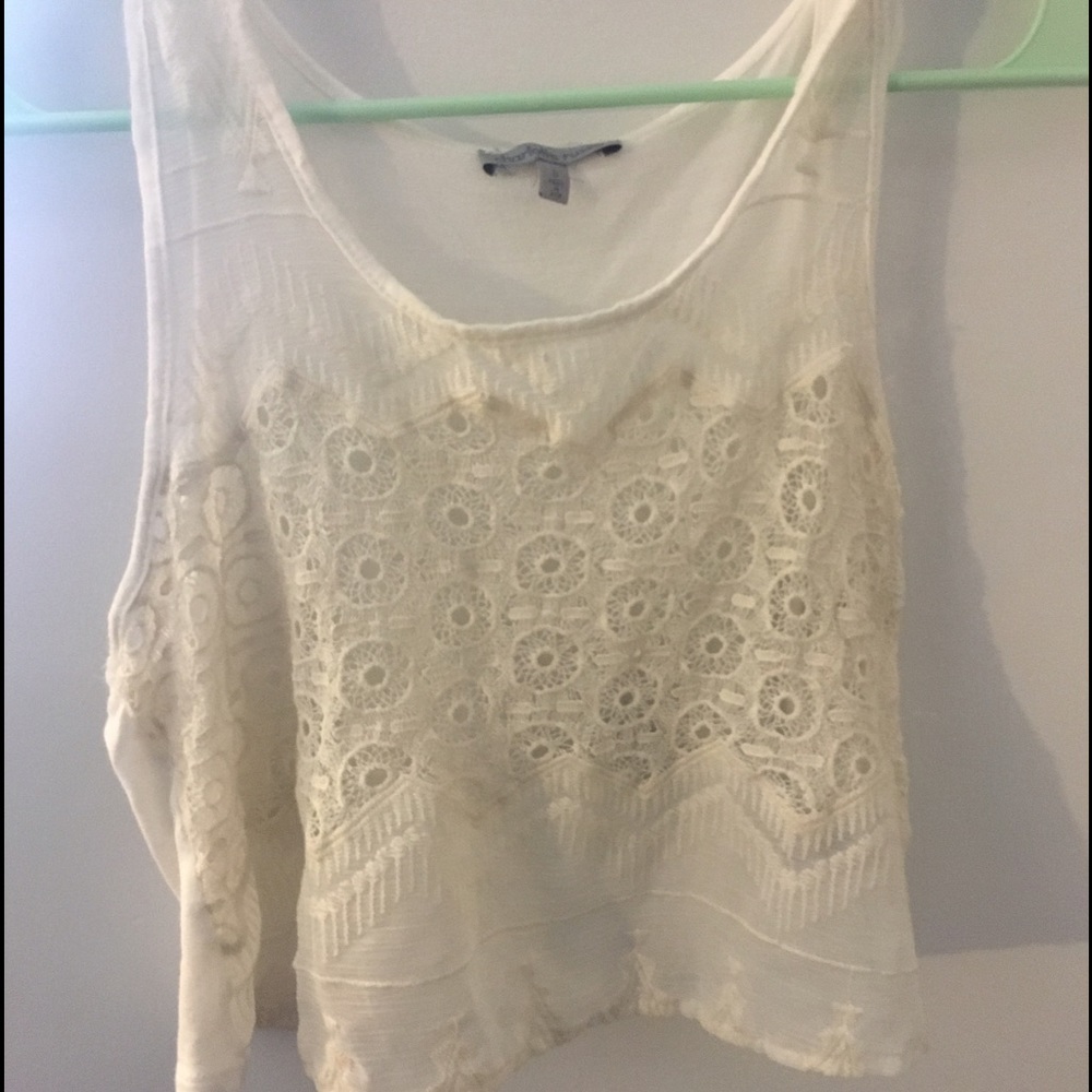 White lace crop tank