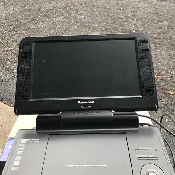 Kids portable DVD player - Picture 2 of 3
