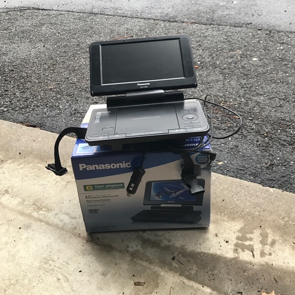 Kids portable DVD player - Picture 3 of 3