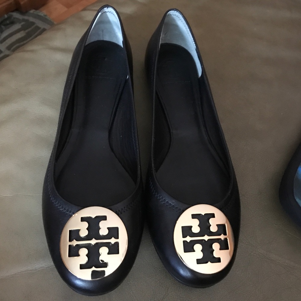 black Tory burch flats