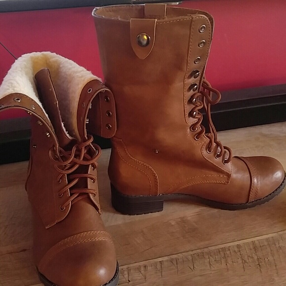 Boot - Picture 4 of 4