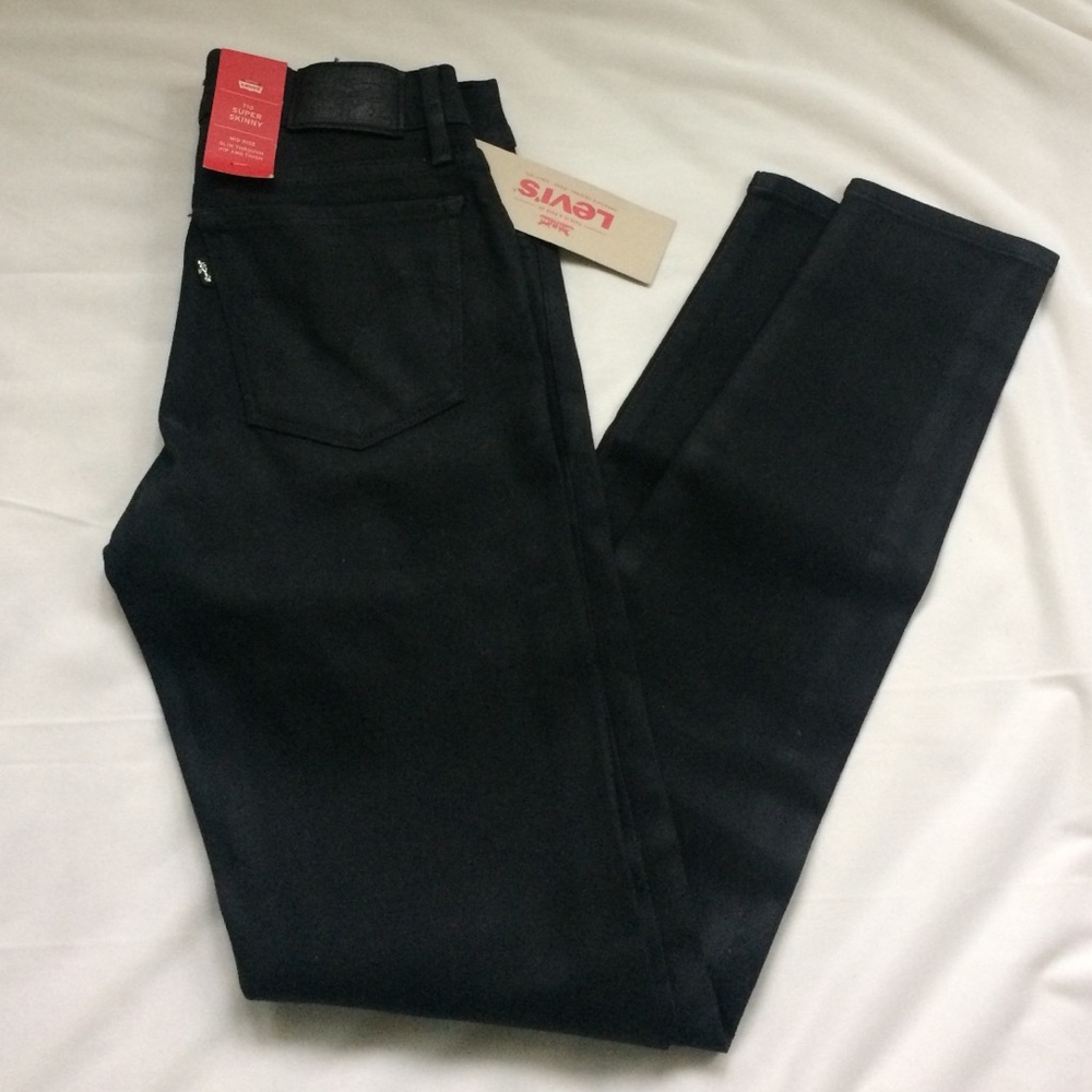 Levi's Black Skinny Jeans