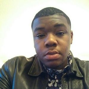 Meet your Posher, Deandre