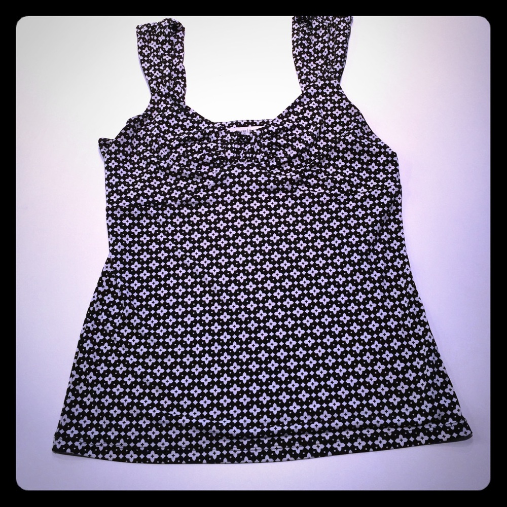 White House Black Market sleeveless top