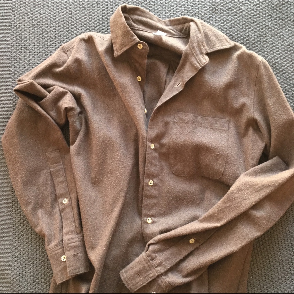 Men's XS brown flannel, new