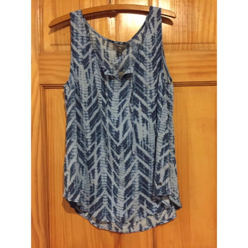 NWT Eddie Bauer Top