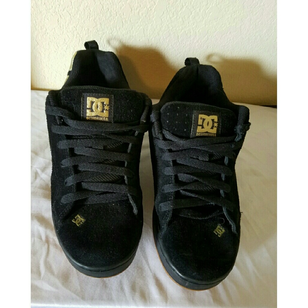 Dc shoes