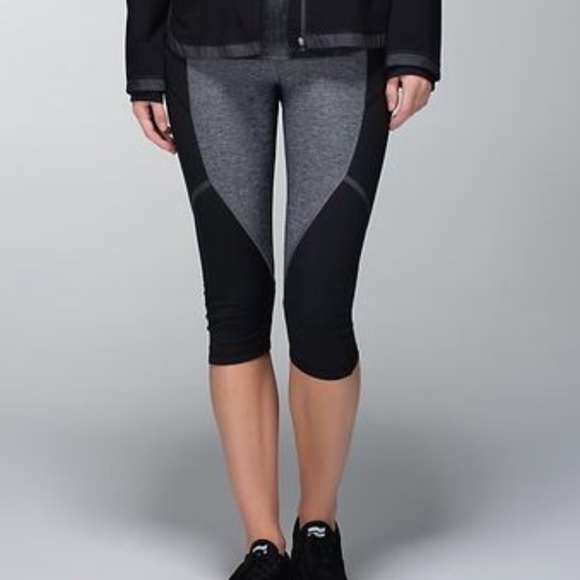 Lululemon Hop To It Crop - Picture 1 of 4
