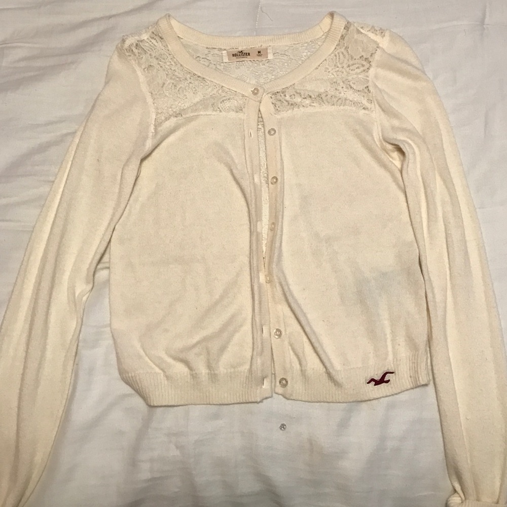 Cream colored Hollister short sweater
