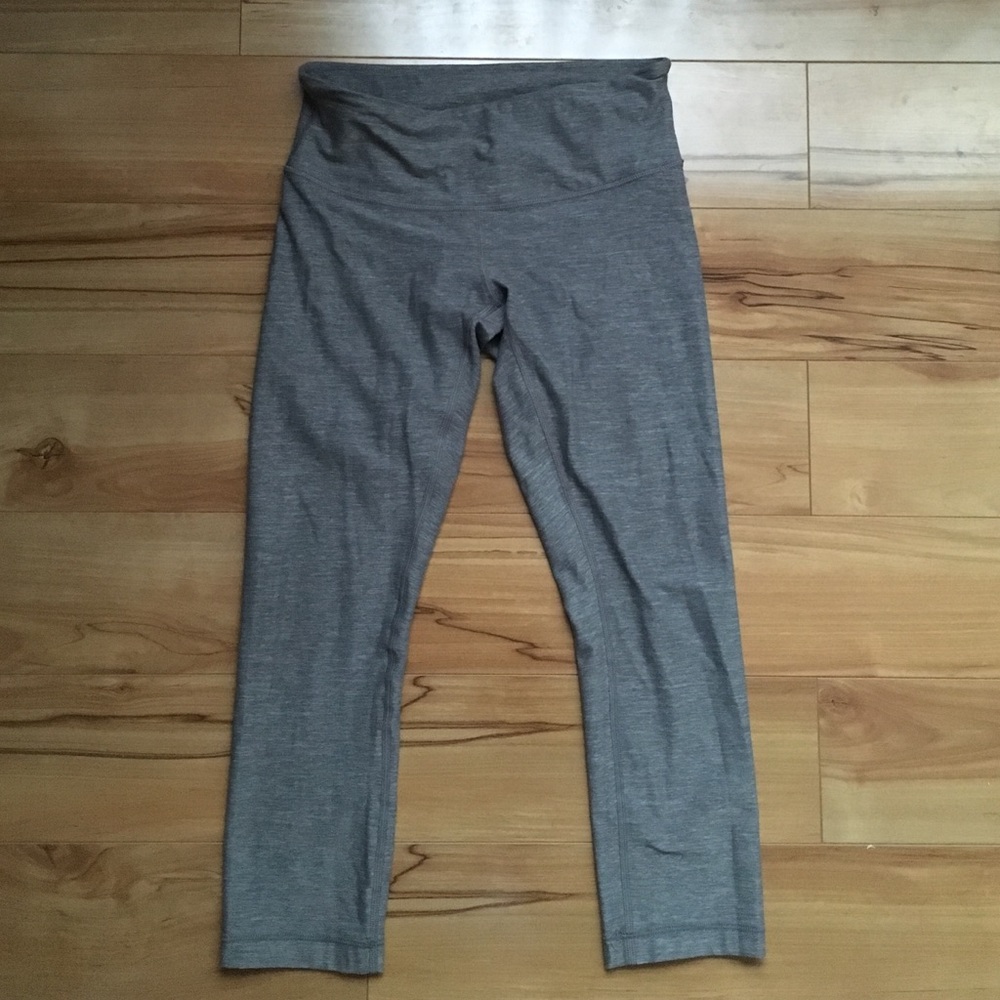 Lululemon Wonder Under Crop